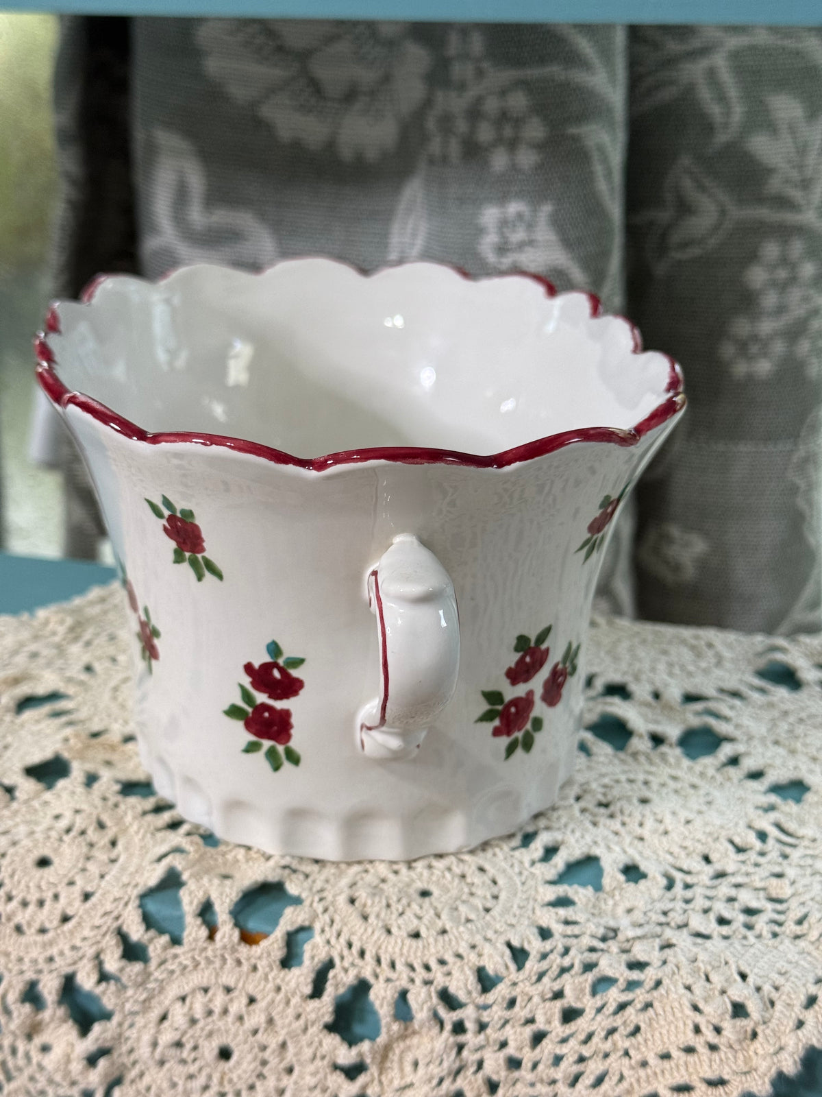 Vintage Andrea by Sadek Red Rose Double-Handle Cachepot Bowl – Thailand