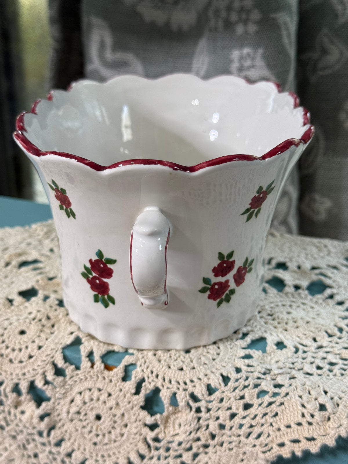 Vintage Andrea by Sadek Red Rose Double-Handle Cachepot Bowl – Thailand
