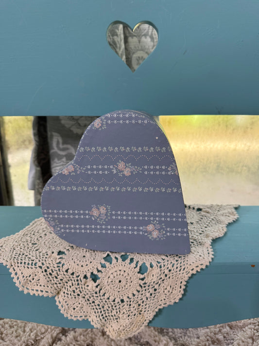Vintage Designer’s Attic Blue Floral Heart Keepsake Box – High Point, NC